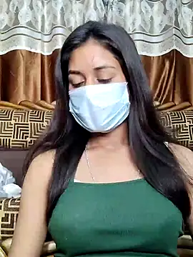 Snapshot of its_sophiaa chatting on 7, 1, 2025 its sophiaa online show from 7, 1, 2025