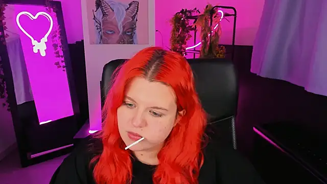 NielletaBlossom online show from 14, 12, 2024