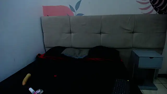 Snapshot of Yayittha chatting on 12, 1, 2025 Yayittha online show from 12, 1, 2025