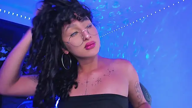 Heka Prudence online show from 9, 1, 2025