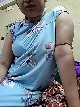 Snapshot of Royalgirl667 chatting on 11, 12, 2024 Royalgirl667 online show from 11, 12, 2024