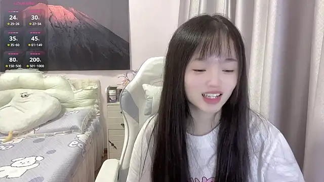 Mia-6688 online show from 10, 9, 2025