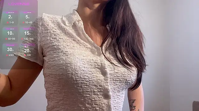Lora Squirt online show from 13, 12, 2024