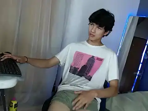 Snapshot of jason_graeats chatting on 23, 12, 2024 jason graeats online show from 23, 12, 2024