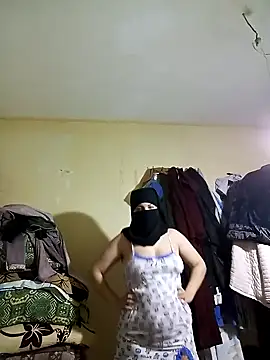 Snapshot of Sirinsx chatting on 7, 12, 2024 Sirinsx online show from 7, 12, 2024