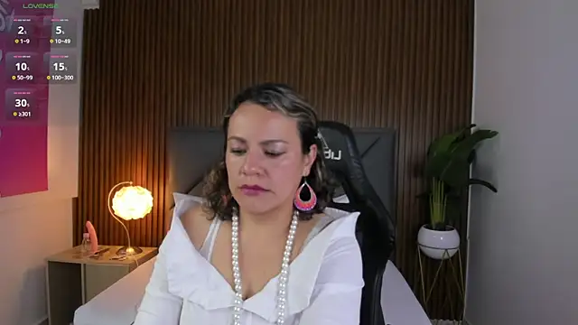 gipsela gomez online show from 7, 1, 2025