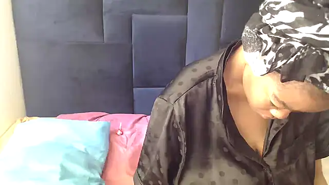 Busty-Londie online show from 8, 3, 2026