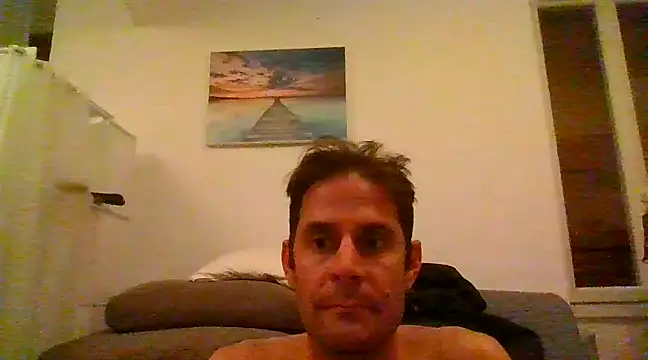 Snapshot of Vespa_Crabo chatting on 16, 2, 2025 Vespa Crabo online show from 16, 2, 2025