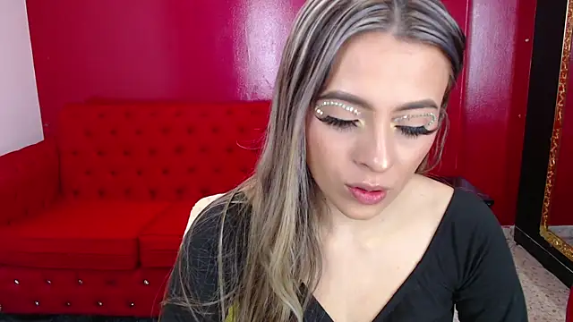 Snapshot of miacarperr1 chatting on 13, 1, 2025 miacarperr1 online show from 13, 1, 2025