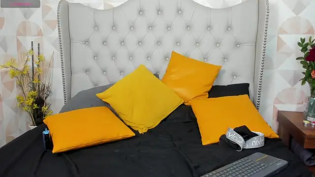 Tyler Rodriguez online show from 12, 2, 2025