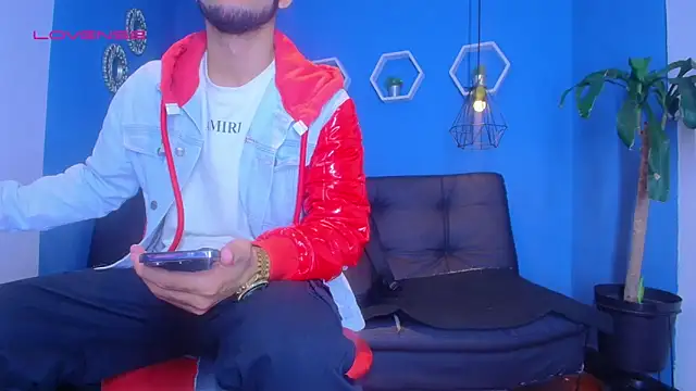 Snapshot of jhon_ath chatting on 18, 10, 2025 jhon ath online show from 18, 10, 2025