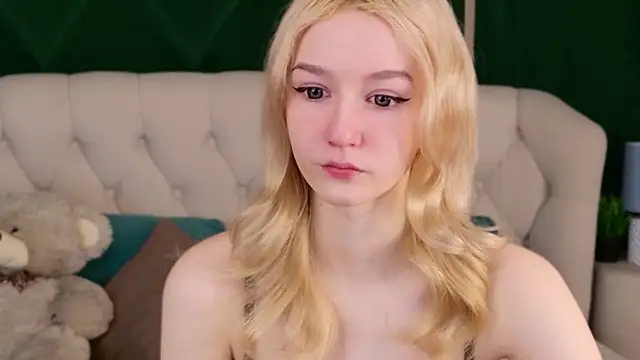 NaomiLoys online show from 12, 3, 2026