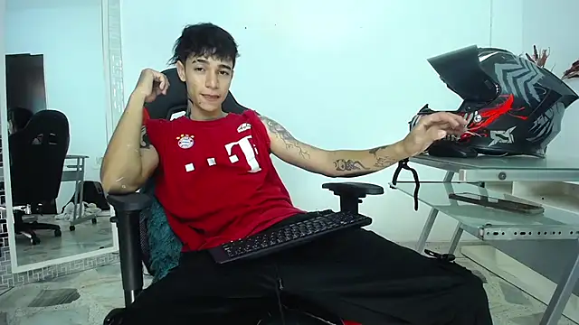 Snapshot of Zacktk7 chatting on 10, 12, 2024 Zacktk7 online show from 10, 12, 2024