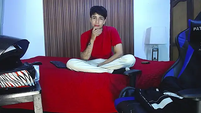 Snapshot of Zacktk7 chatting on 14, 12, 2024 Zacktk7 online show from 14, 12, 2024