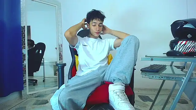 Snapshot of Zacktk7 chatting on 9, 1, 2025 Zacktk7 online show from 9, 1, 2025