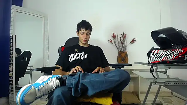 Snapshot of Zacktk7 chatting on 21, 1, 2025 Zacktk7 online show from 21, 1, 2025