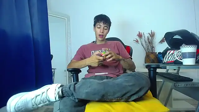 Snapshot of Zacktk7 chatting on 27, 1, 2025 Zacktk7 online show from 27, 1, 2025