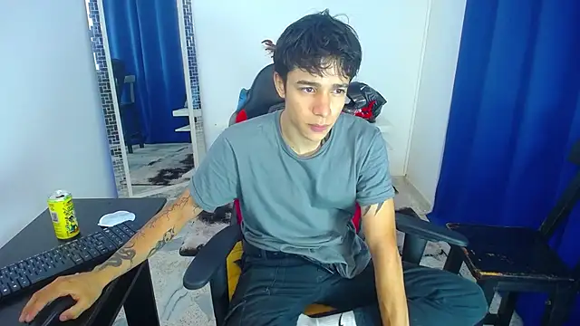 Snapshot of Zacktk7 chatting on 29, 1, 2025 Zacktk7 online show from 29, 1, 2025