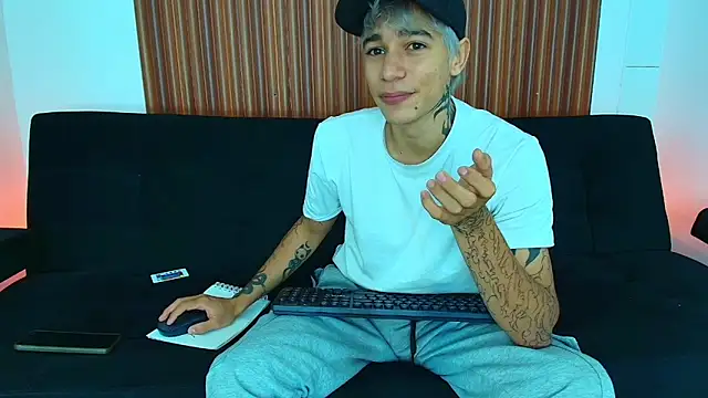 Snapshot of Zacktk7 chatting on 25, 2, 2025 Zacktk7 online show from 25, 2, 2025