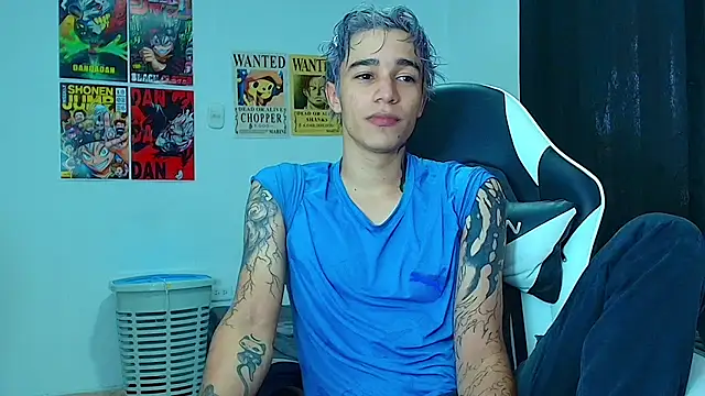 Snapshot of Zacktk7 chatting on 5, 3, 2025 Zacktk7 online show from 5, 3, 2025