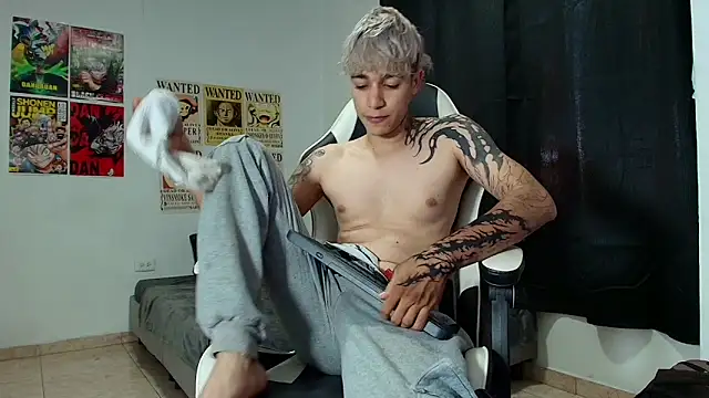 Snapshot of Zacktk7 chatting on 17, 3, 2025 Zacktk7 online show from 17, 3, 2025