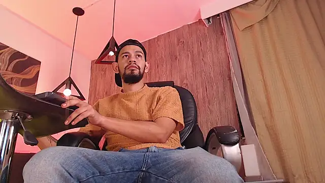 Bedobigcock online show from 6, 2, 2025