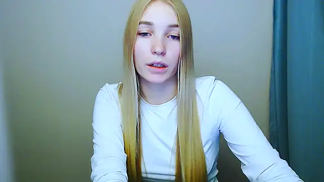 Queen ofLove online show from 3, 12, 2025