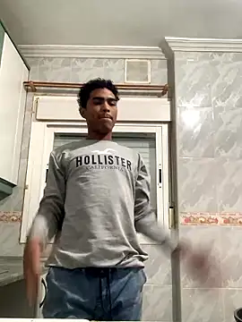 Snapshot of Ryan-hot chatting on 6, 12, 2024 Ryan-hot online show from 6, 12, 2024