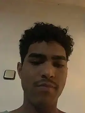 Snapshot of Ryan-hot chatting on 9, 12, 2024 Ryan-hot online show from 9, 12, 2024