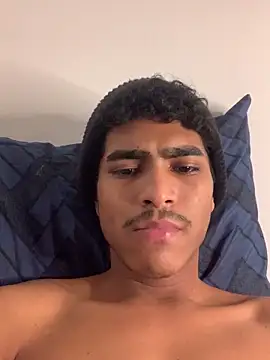 Snapshot of Ryan-hot chatting on 18, 12, 2024 Ryan-hot online show from 18, 12, 2024