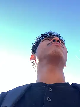 Snapshot of Ryan-hot chatting on 20, 12, 2024 Ryan-hot online show from 20, 12, 2024