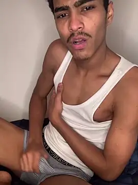 Snapshot of Ryan-hot chatting on 20, 12, 2024 Ryan-hot online show from 20, 12, 2024