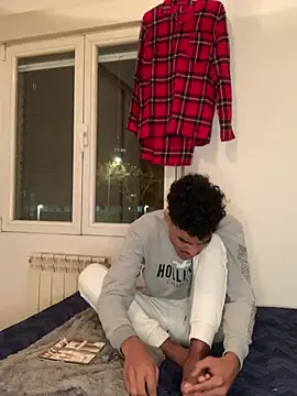 Snapshot of Ryan-hot chatting on 24, 12, 2024 Ryan-hot online show from 24, 12, 2024