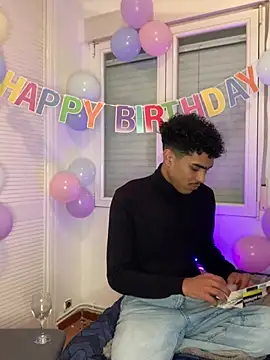 Snapshot of Ryan-hot chatting on 29, 12, 2024 Ryan-hot online show from 29, 12, 2024