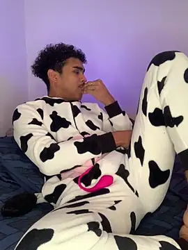 Snapshot of Ryan-hot chatting on 22, 1, 2025 Ryan-hot online show from 22, 1, 2025