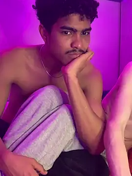 Snapshot of Ryan-hot chatting on 1, 2, 2025 Ryan-hot online show from 1, 2, 2025