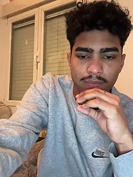 Snapshot of Ryan-hot chatting on 2, 3, 2025 Ryan-hot online show from 2, 3, 2025