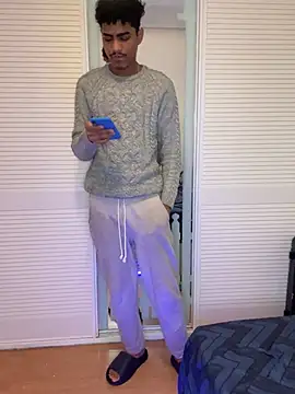 Snapshot of Ryan-hot chatting on 4, 3, 2025 Ryan-hot online show from 4, 3, 2025