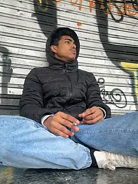 Snapshot of Ryan-hot chatting on 10, 3, 2025 Ryan-hot online show from 10, 3, 2025