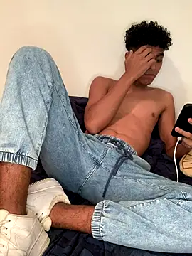 Snapshot of Ryan-hot chatting on 16, 9, 2025 Ryan-hot online show from 16, 9, 2025