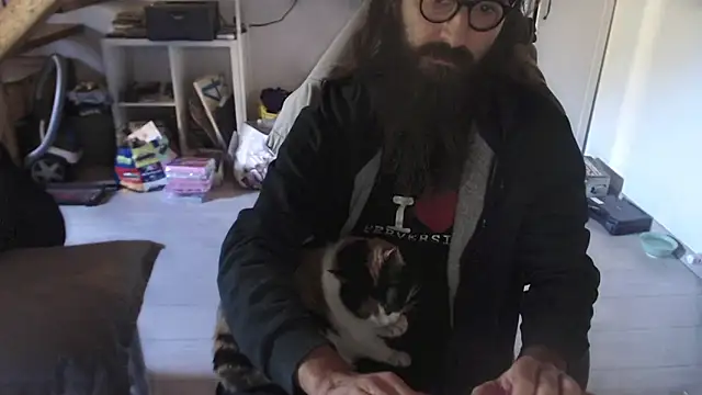 contemptumundi888 online show from 18, 10, 2025