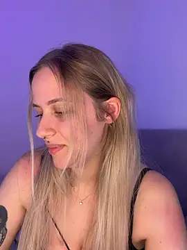 lunawolf21 online show from 20, 3, 2026