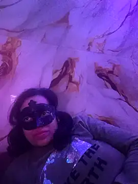 Inaya Mishra online show from 8, 1, 2025