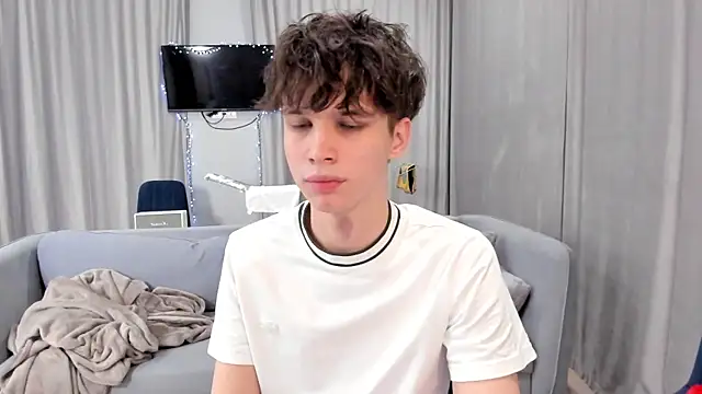 Im Shine Guy online show from 3, 1, 2025