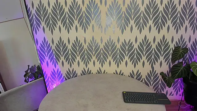 Snapshot of AndreaVelasco chatting on 7, 2, 2025 AndreaVelasco online show from 7, 2, 2025