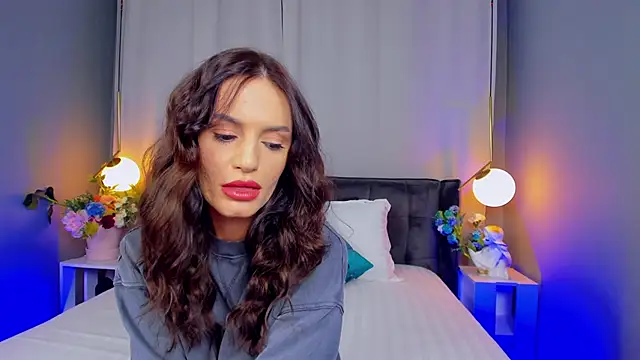 CarlaWhite online show from 15, 10, 2025