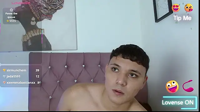 Snapshot of couple_lovelyds chatting on 14, 10, 2025 couple lovelyds online show from 14, 10, 2025