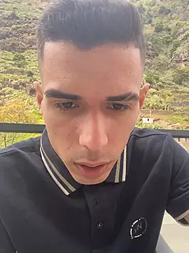 Snapshot of RicarBer chatting on 9, 3, 2026 RicarBer online show from 9, 3, 2026