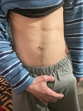 Snapshot of RicarBer chatting on 18, 3, 2026 RicarBer online show from 18, 3, 2026