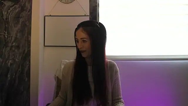 Snapshot of catt_evans1 chatting on 7, 12, 2024 catt evans1 online show from 7, 12, 2024